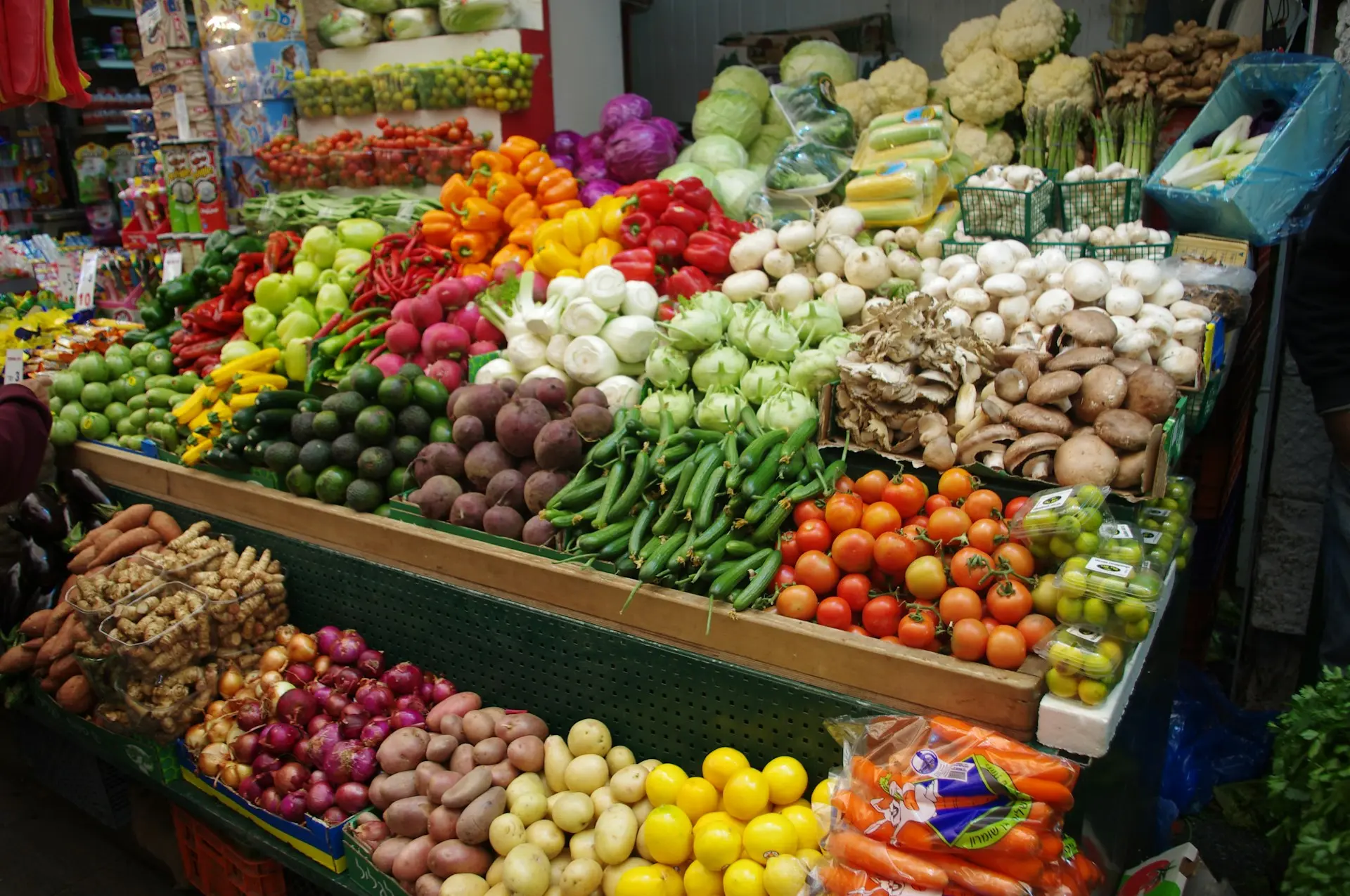 Продуктові ярмарки в Києві: де шукати свіжі овочі та фрукти 1 Локації Продуктових ярмарок в Києві